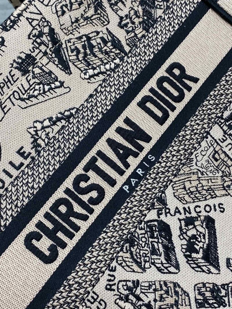 Christian Dior Shopping Bags